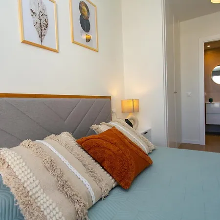 Marina Real Iii P Apartment